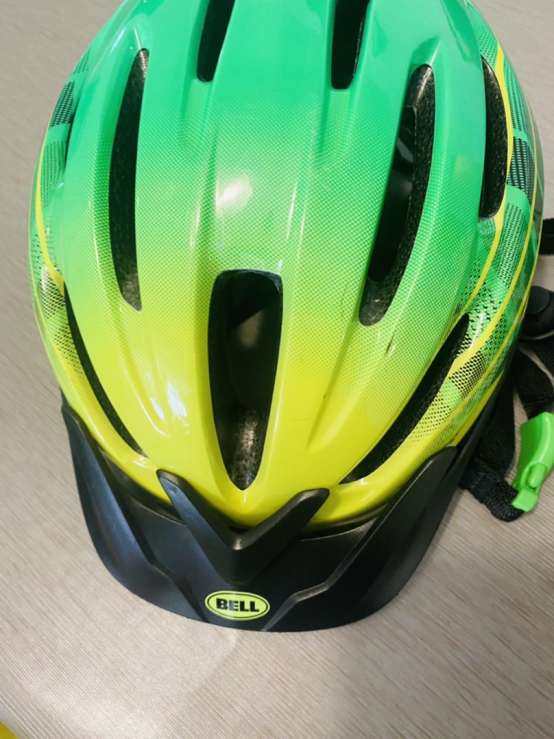 Helmet- Ages 8+up image indicator(3)