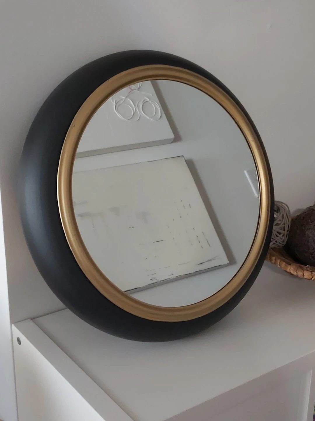 Mirror thumbnail