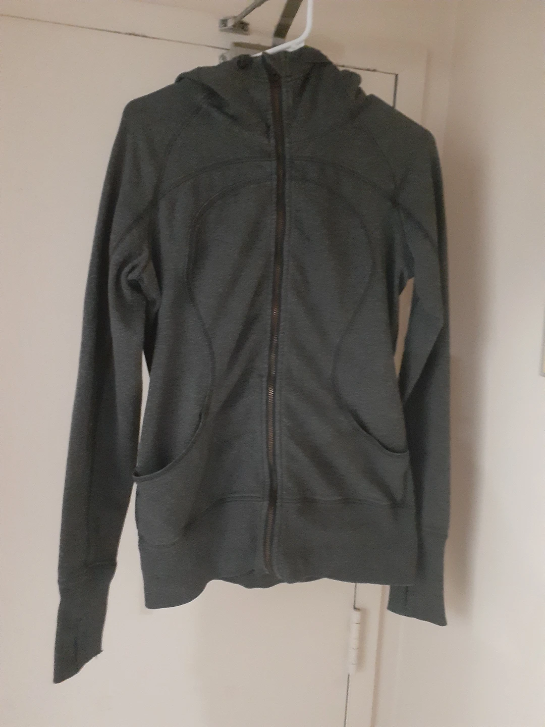 lululemon hoodie