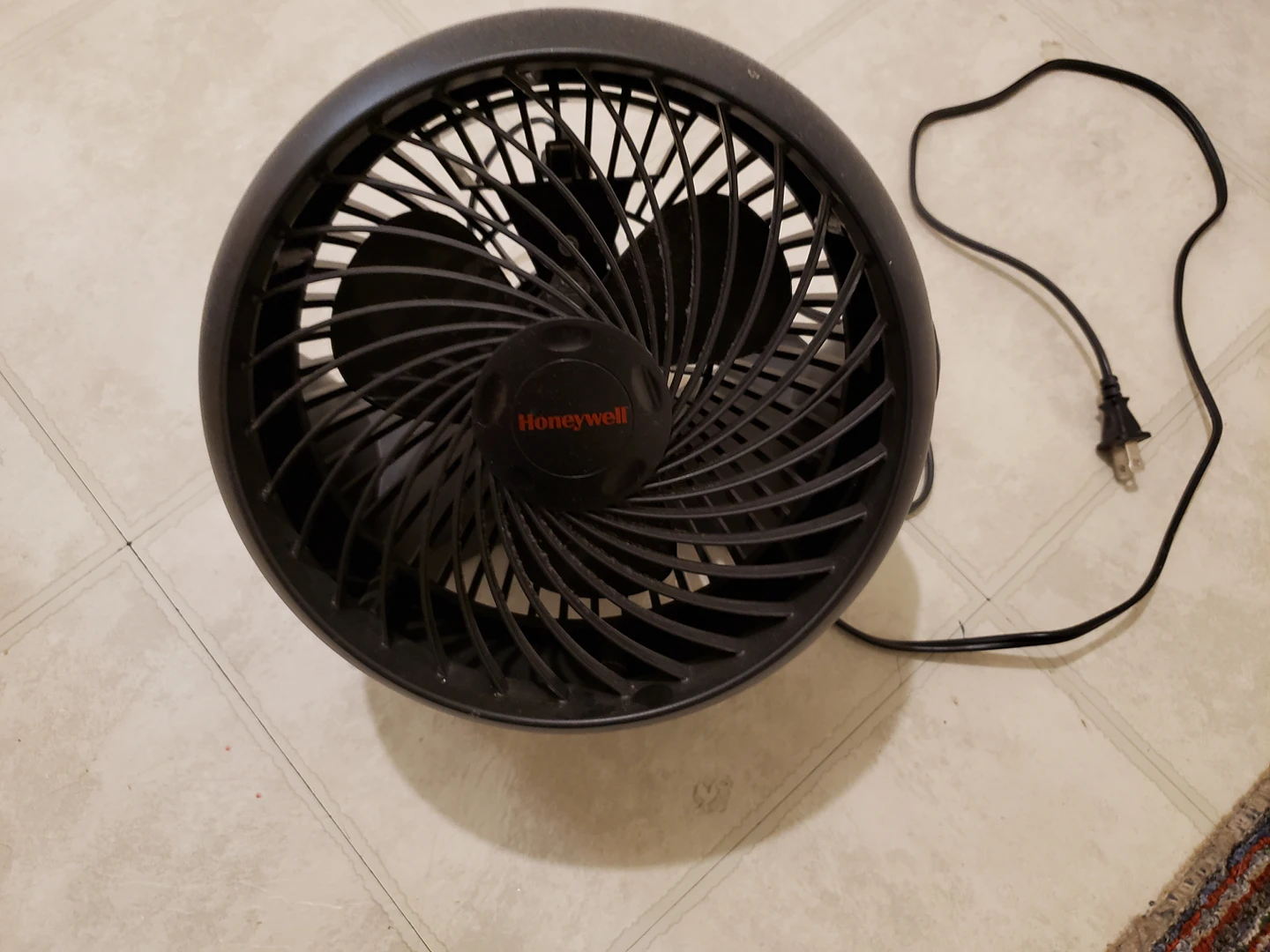 Honey well Office fan $15 - photo 2