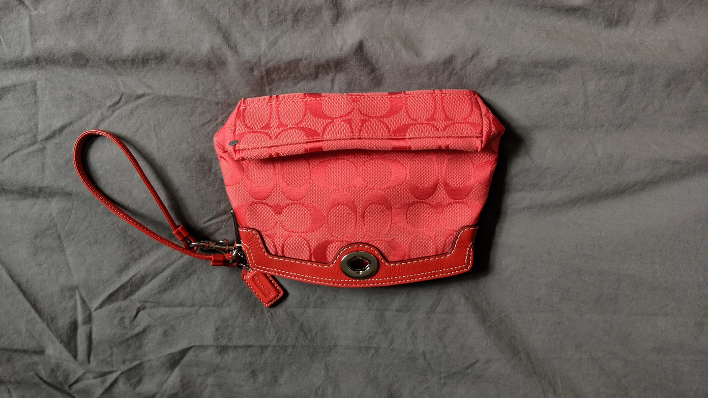 Coach bags thumbnail