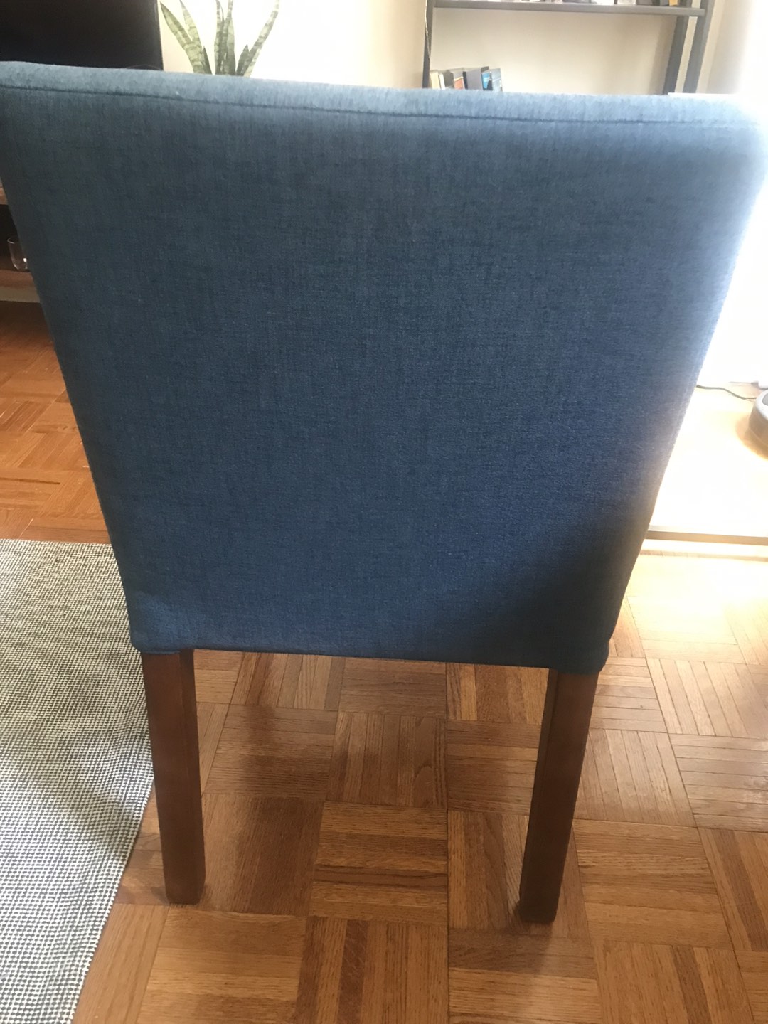 Threshold blue upholstered chair - photo 4