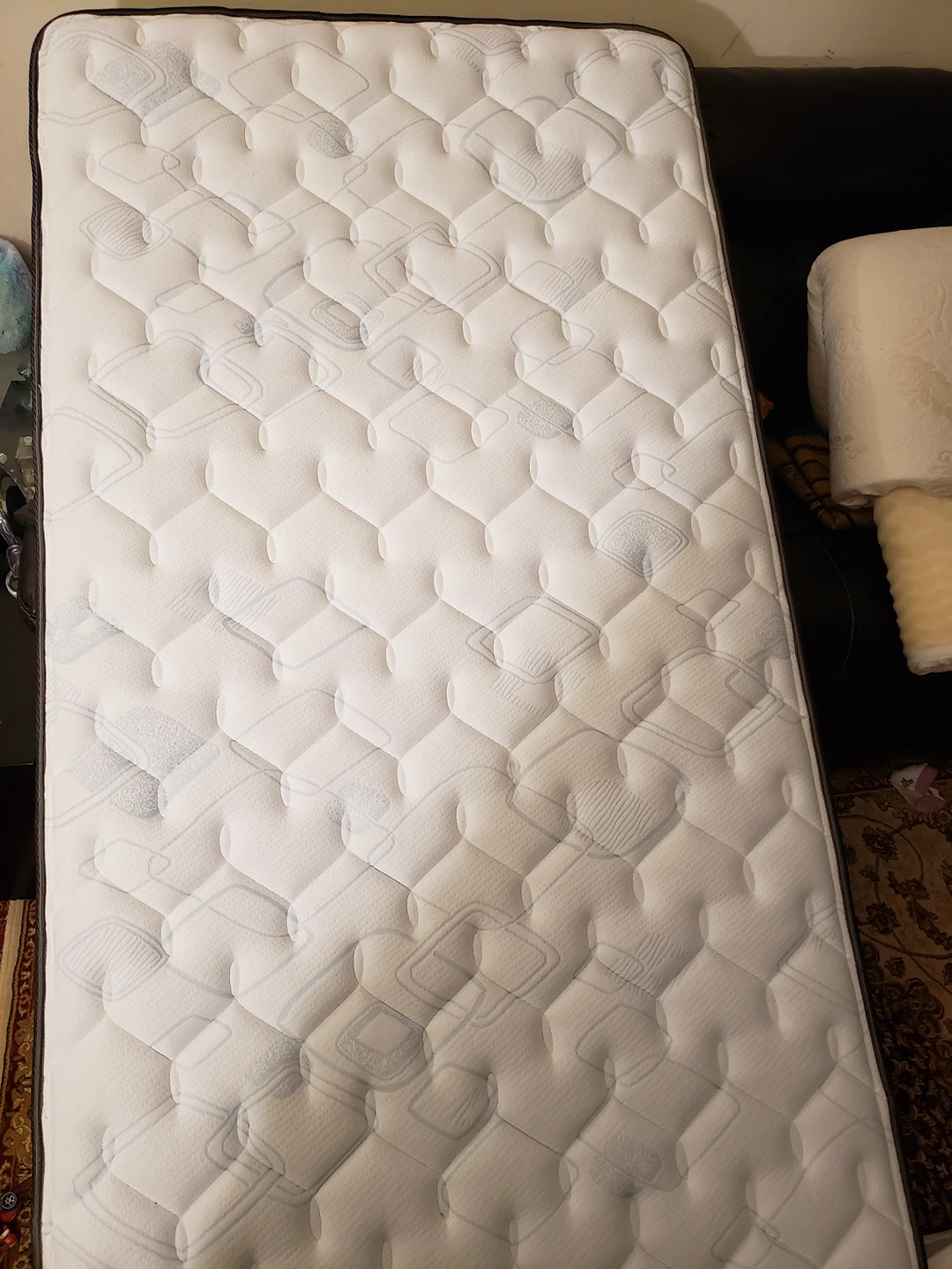 2 Twin Mattress Like new + Mattress plastic cover - photo 2