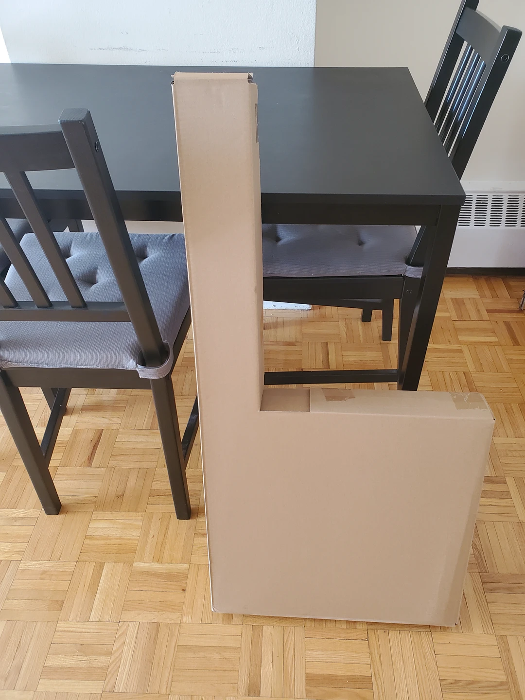 Ikea Table & Dining Chairs - photo 4