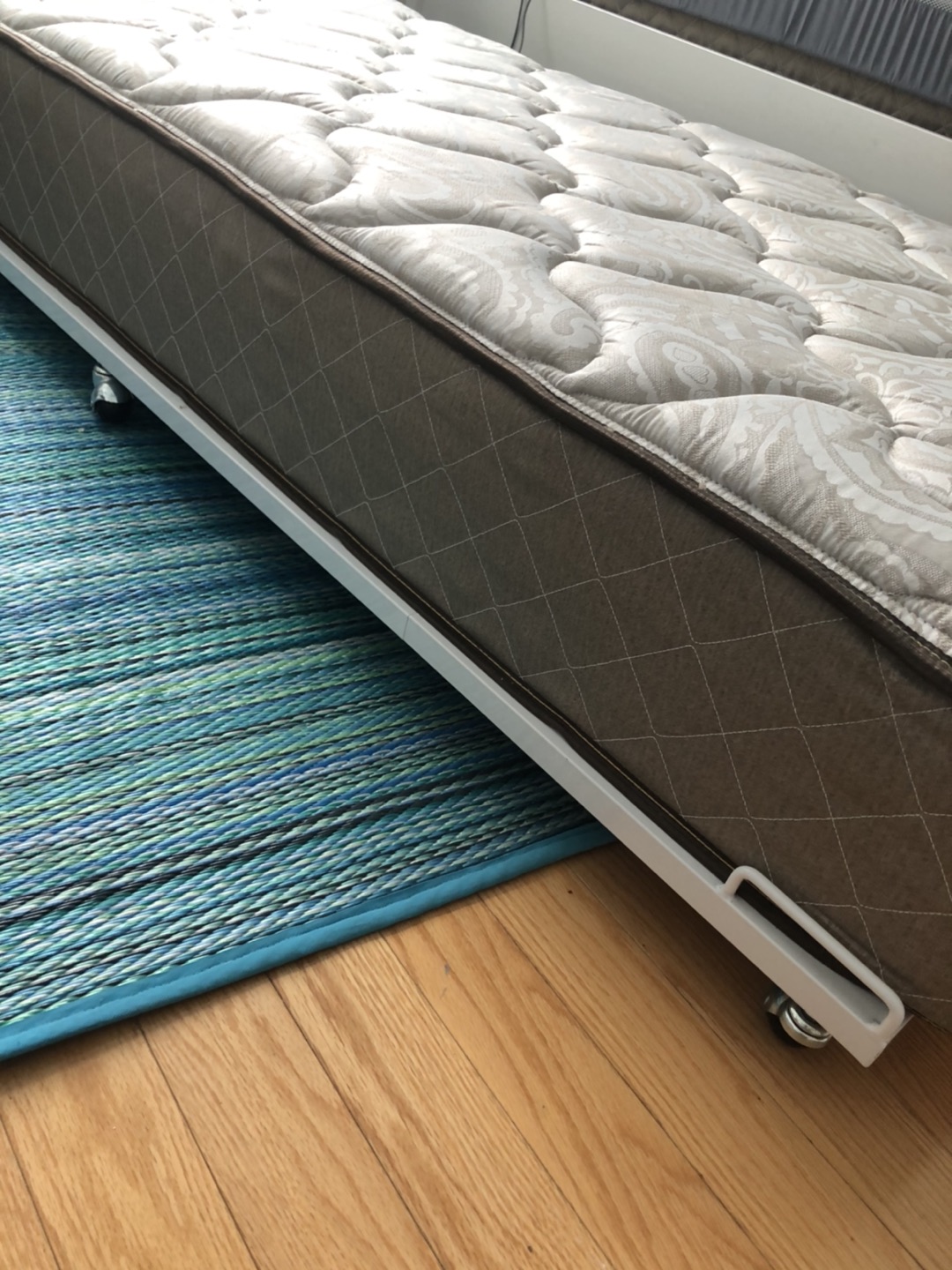 Twin size high quality mattress - photo 2