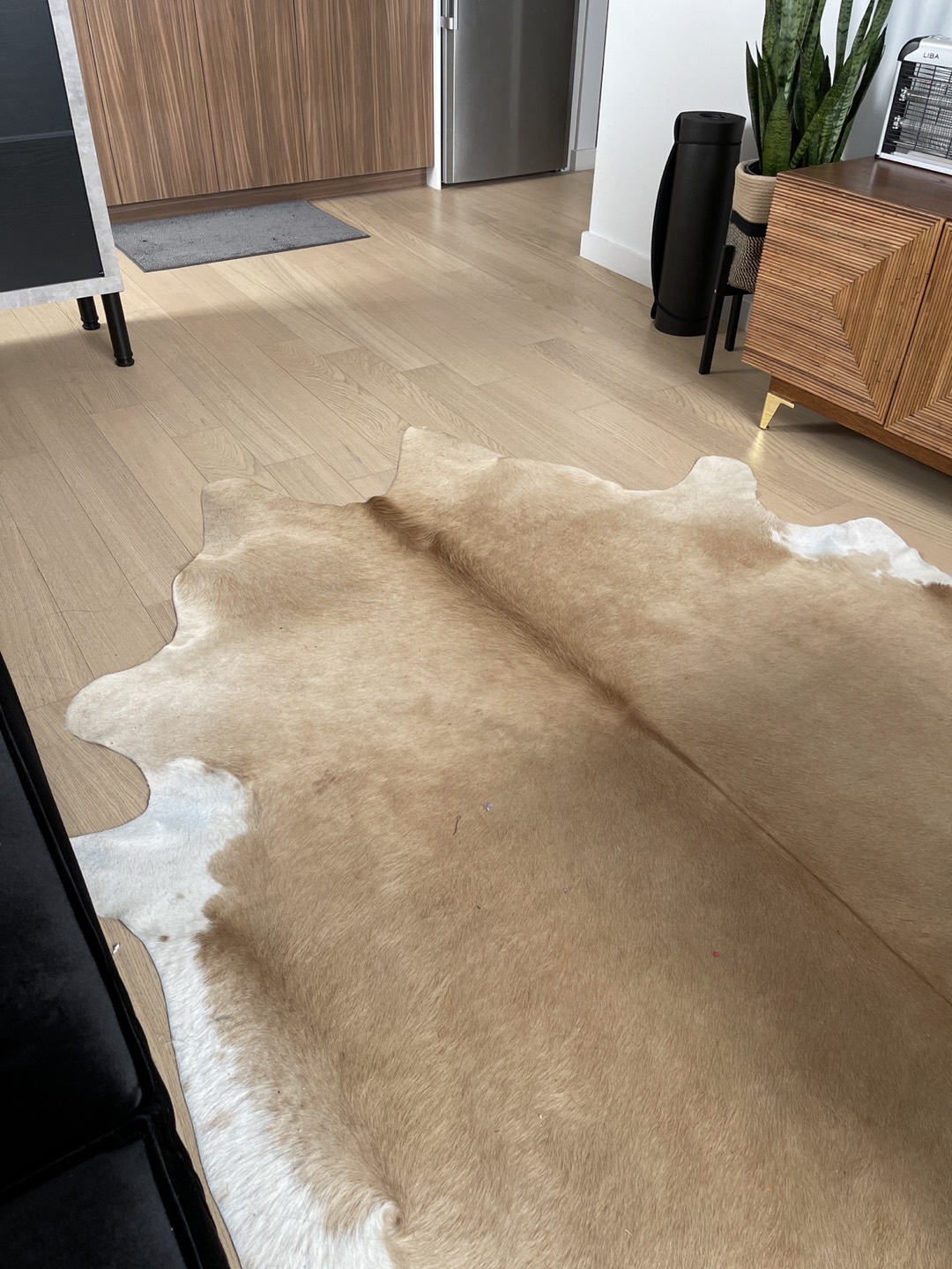 Cream and off white cowhide. Real fur  - photo 2