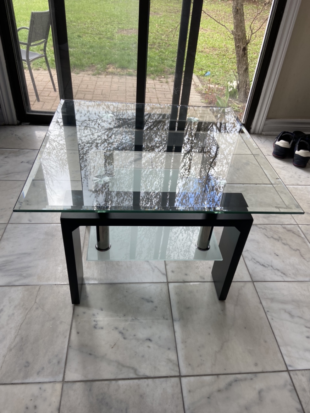 Side Tables 