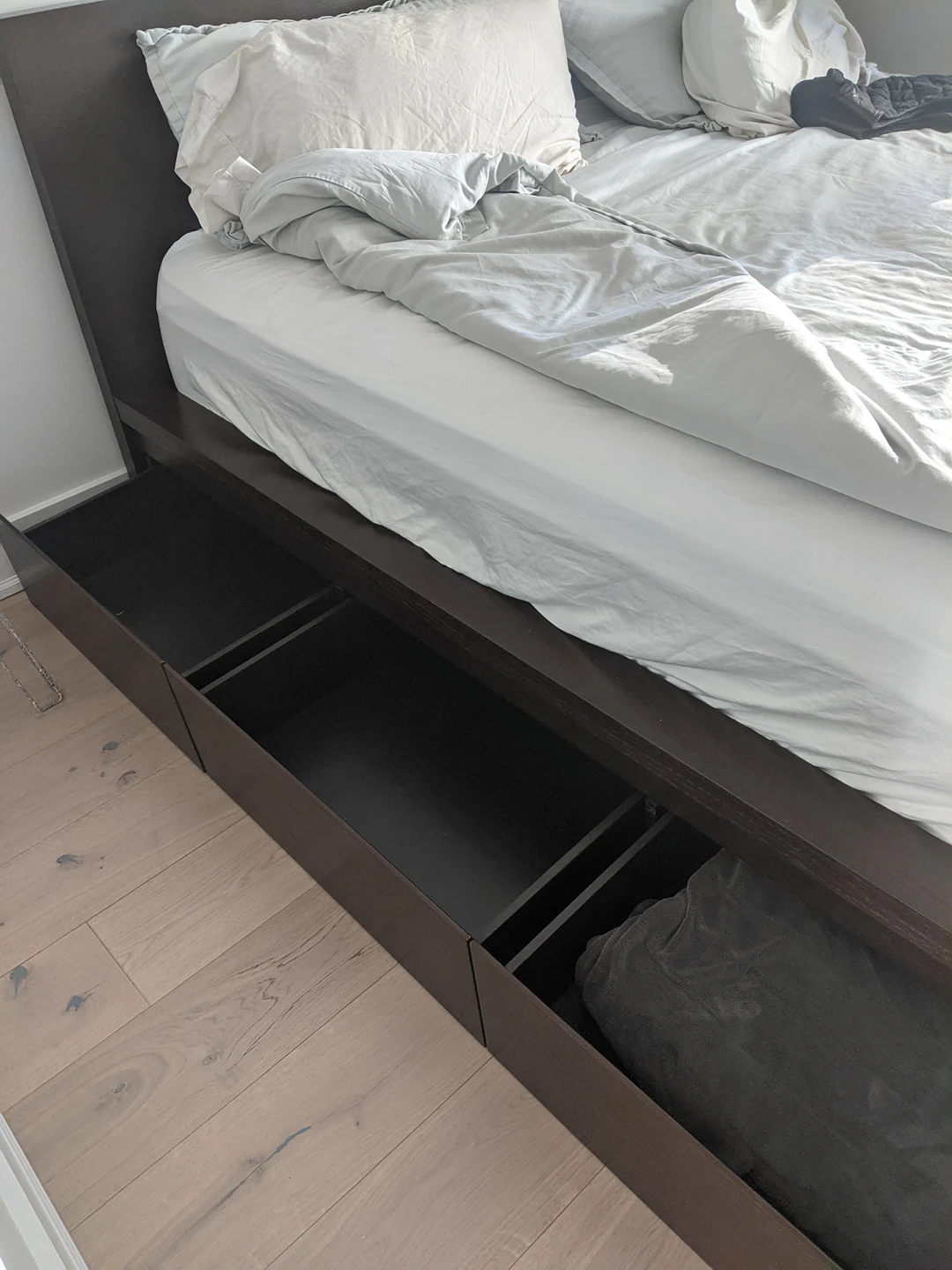 EQ3 Boom Storage King Bed - photo 3