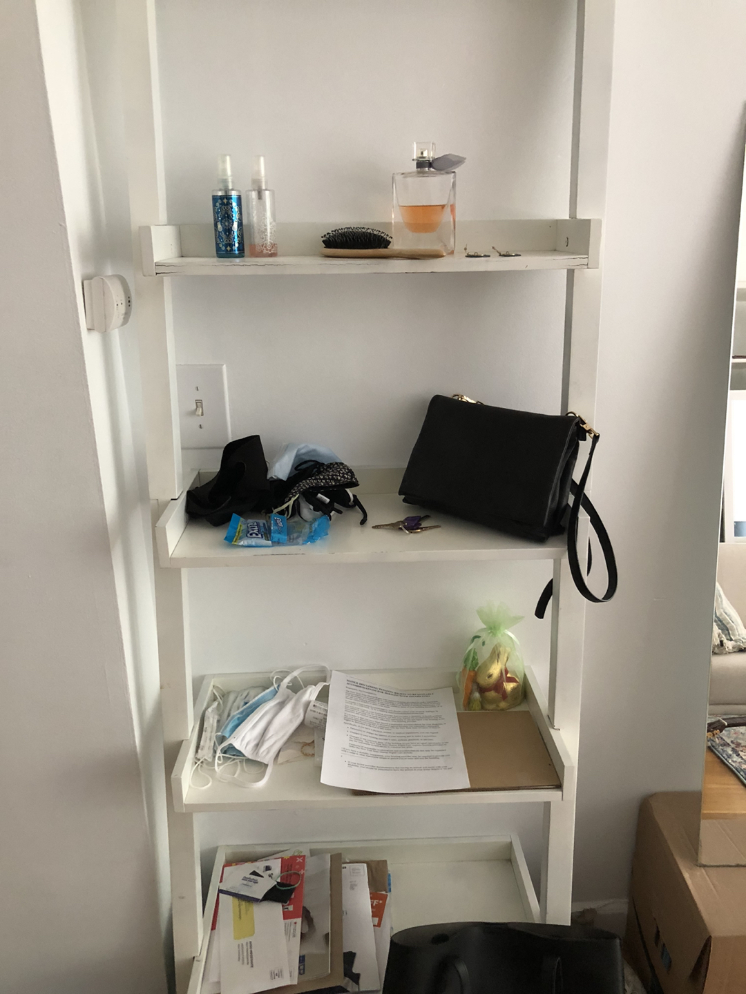 White ladder shelf  - photo 3
