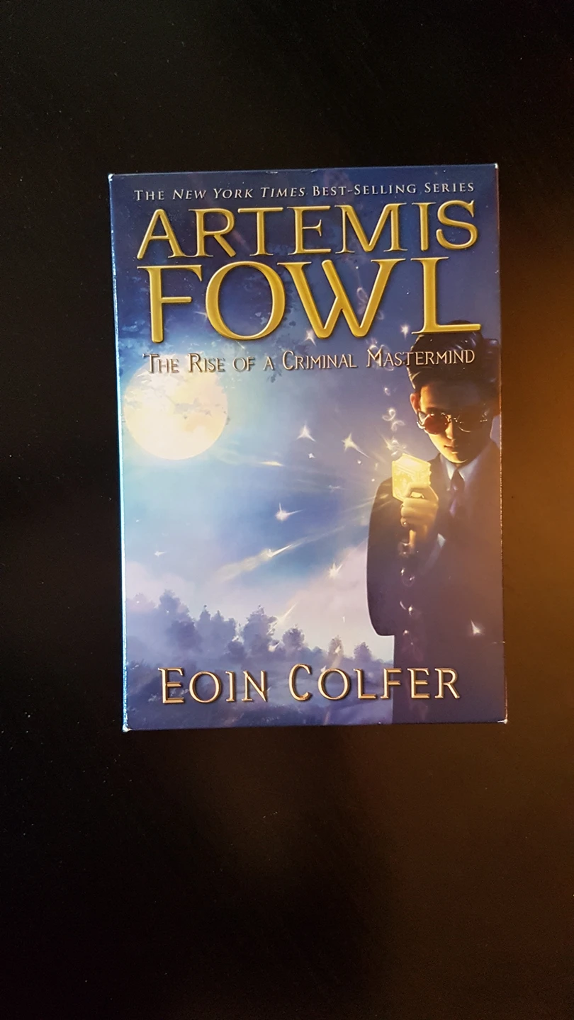 THE NEW YORK TIMES BEST SELLING SERIES  ARTEMIS FOWL image indicator(2)