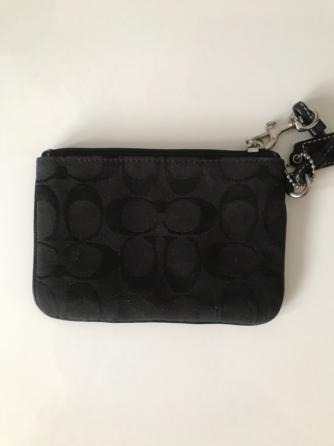 Authentic Classic Black Coach Wristlet  - photo 2