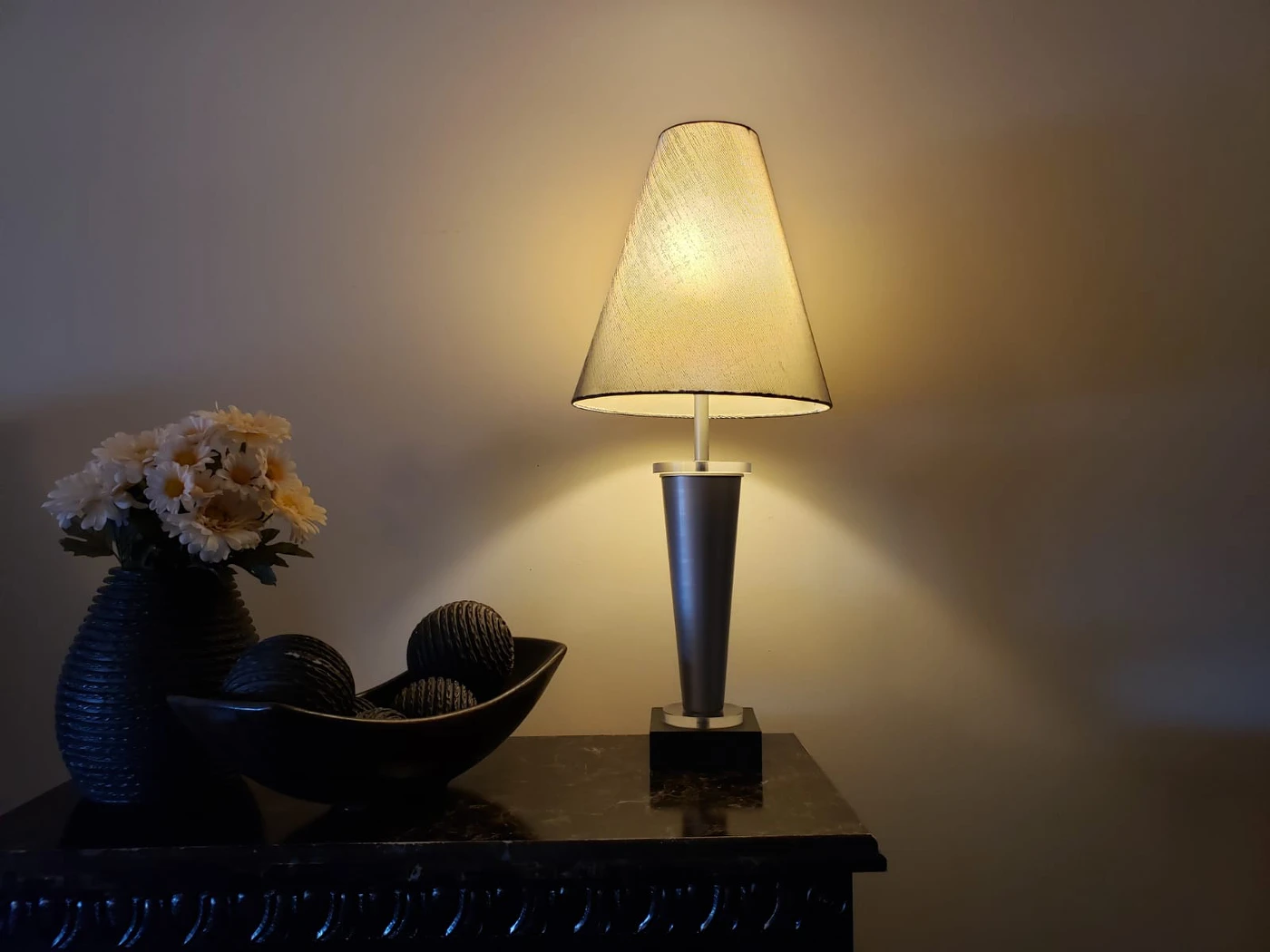 Light $20 - photo 2
