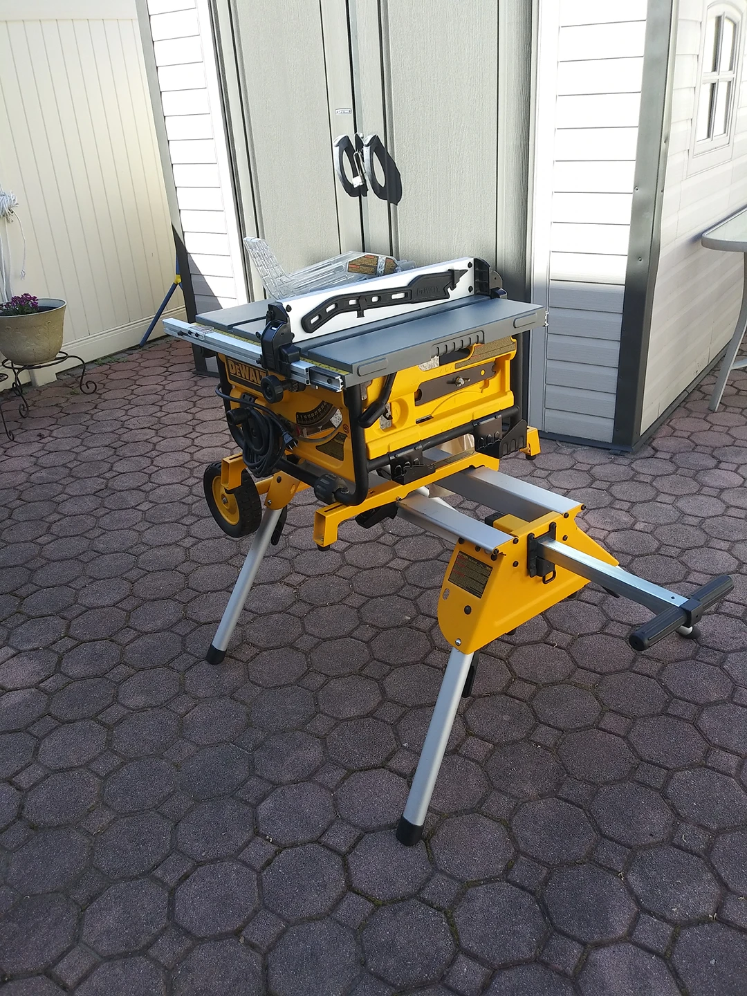 DeWalt table saw