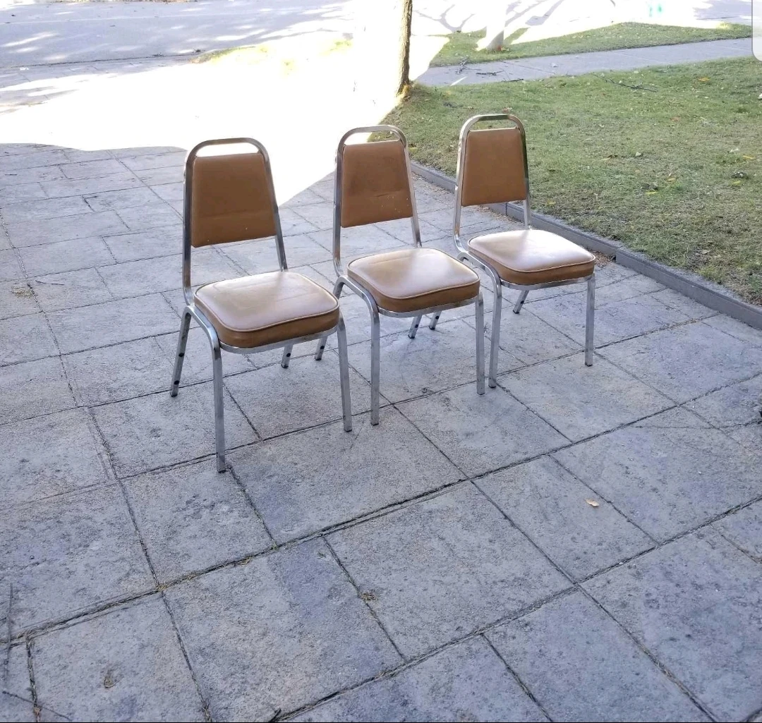 Three Solid Chairs thumbnail