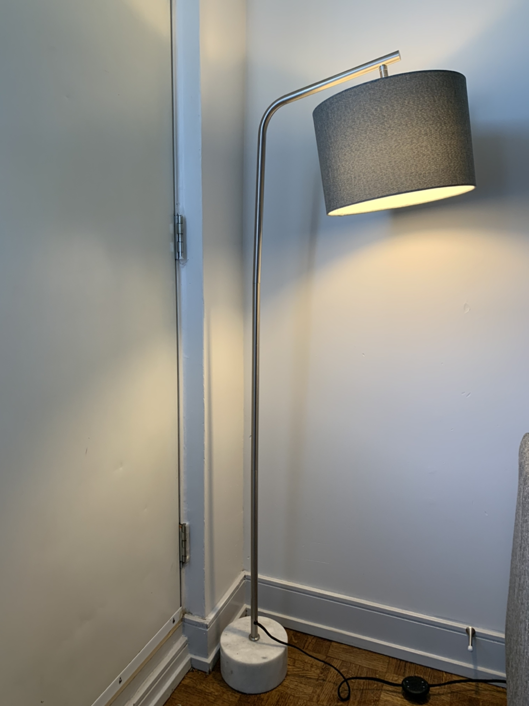 Floor lamp