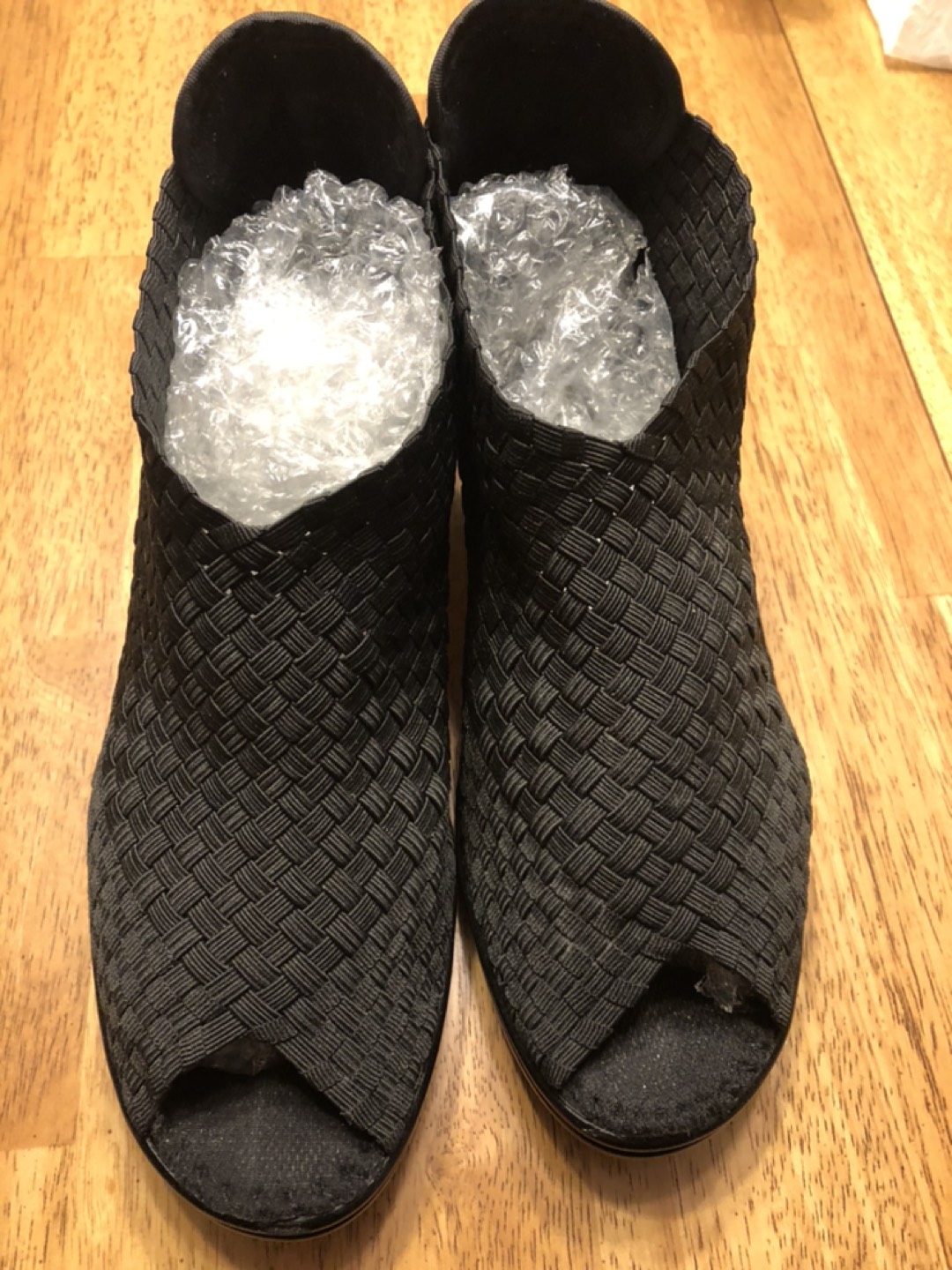 Ladies heels stitch design thumbnail