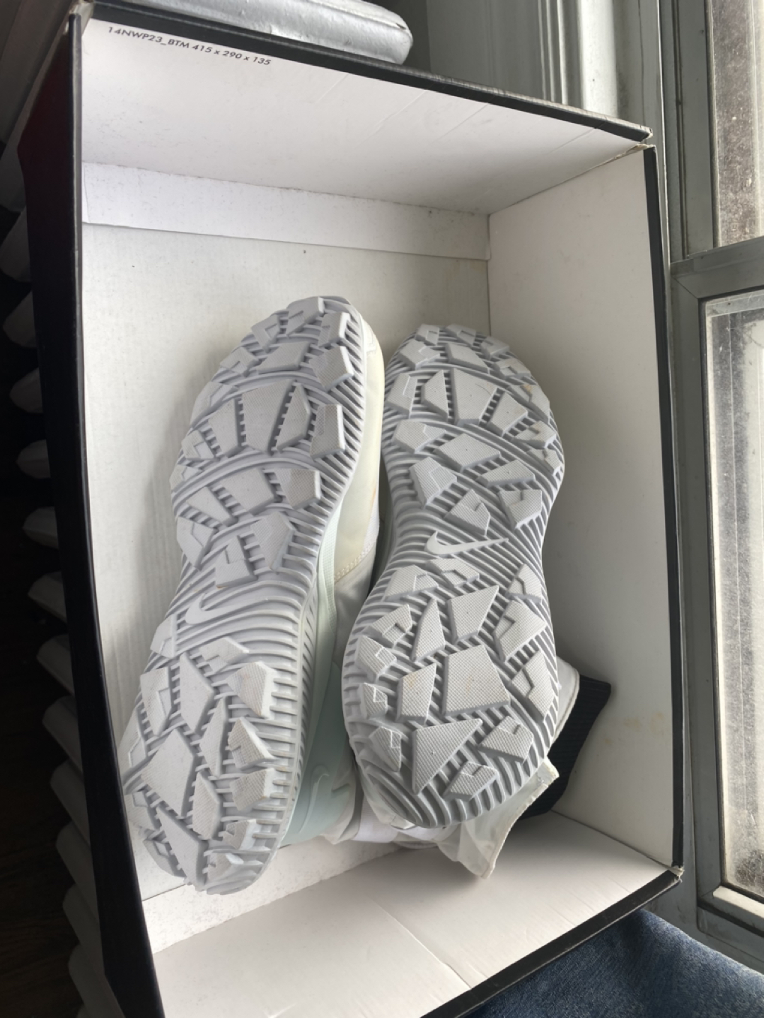 NIKE shoes white. Never used !  - photo 3