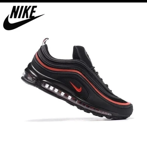 Shoe