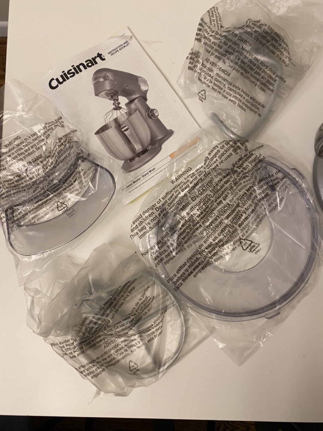 Silver Cuisinart Mixer  image indicator(2)