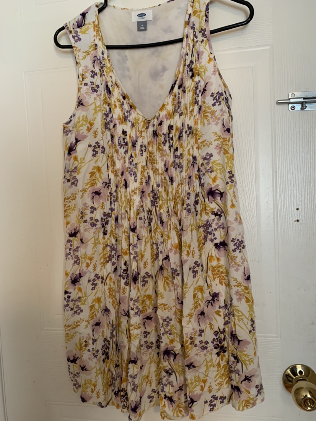 ☀️Ladies spring-summer dresses!! $8 pair/ $5 each image indicator(3)