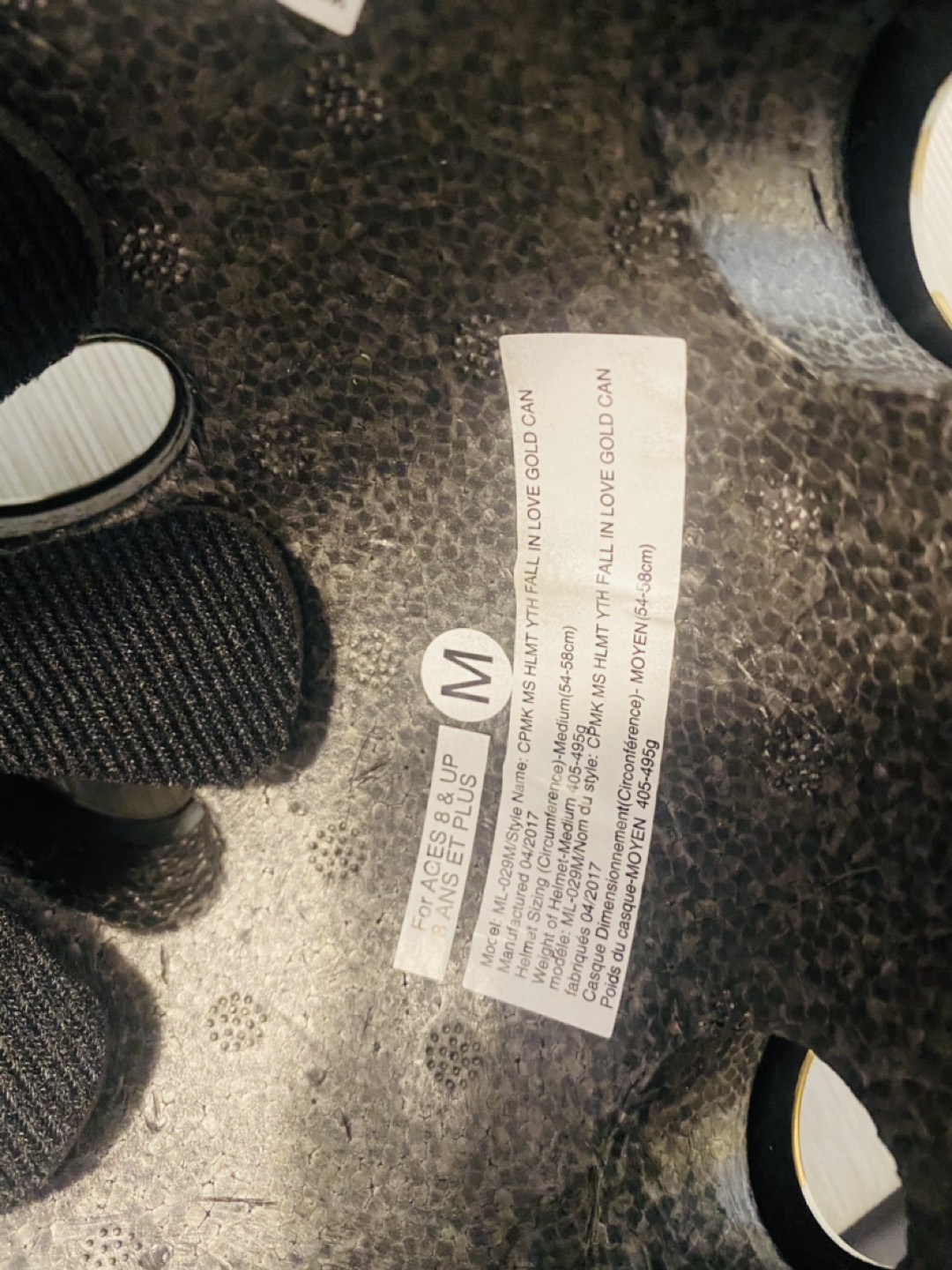 Helmet- Ages 8+up image indicator(7)