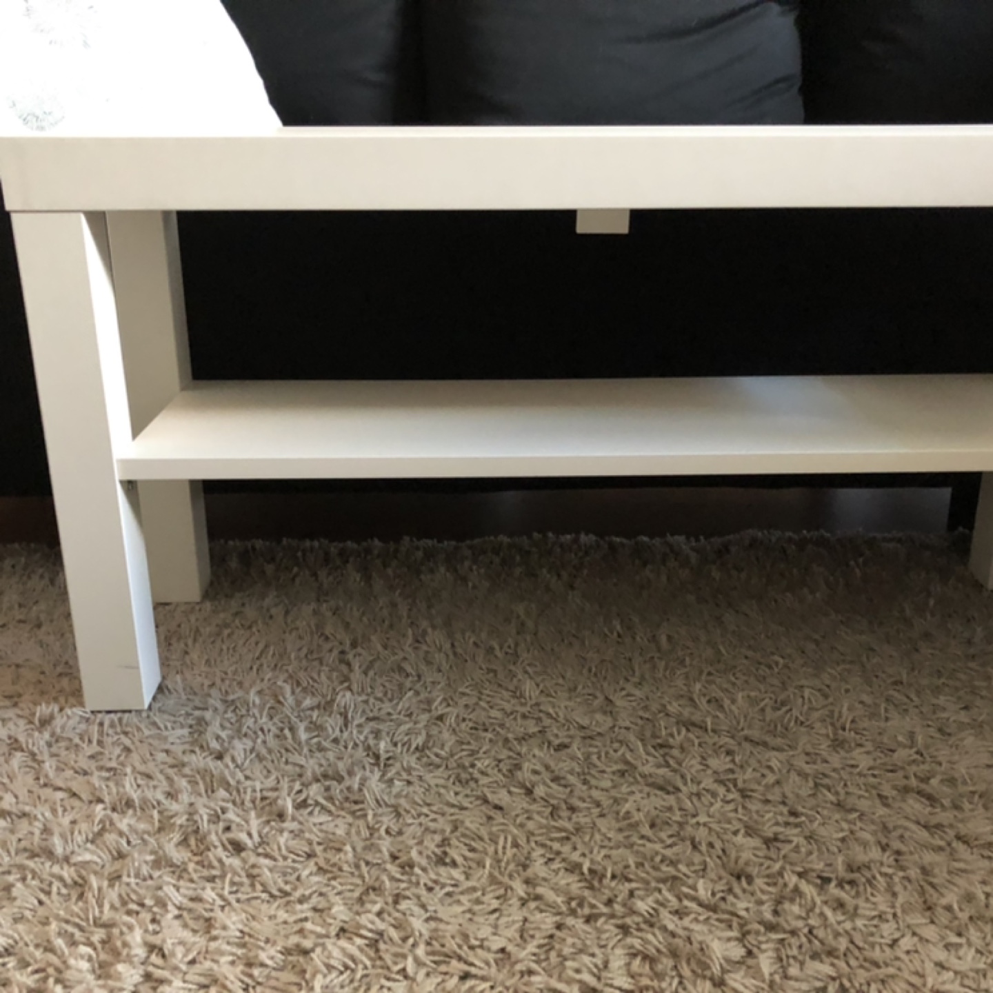 Small tv bench - excellent condition  - photo 4