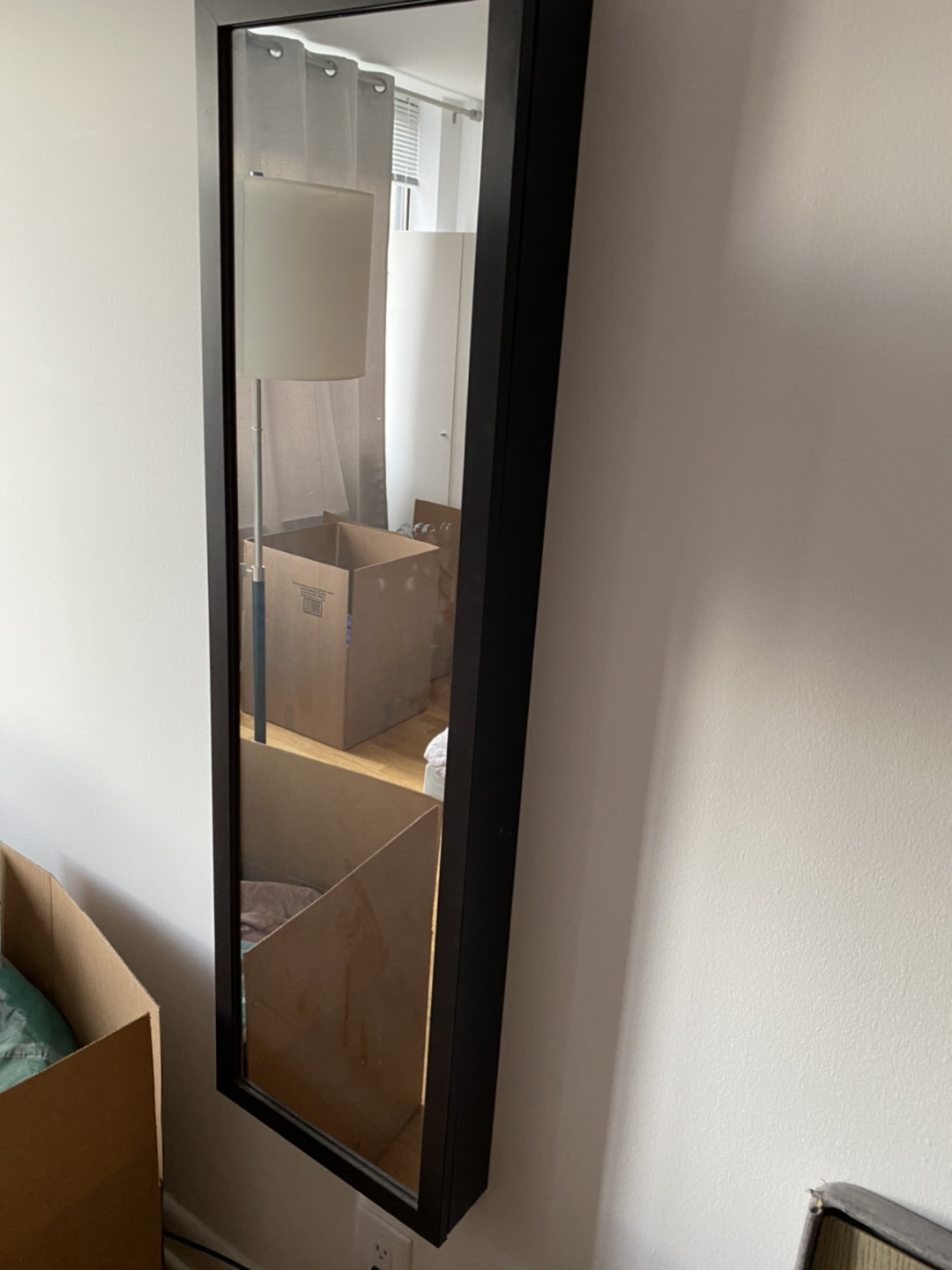 Wall mirror jewelry box