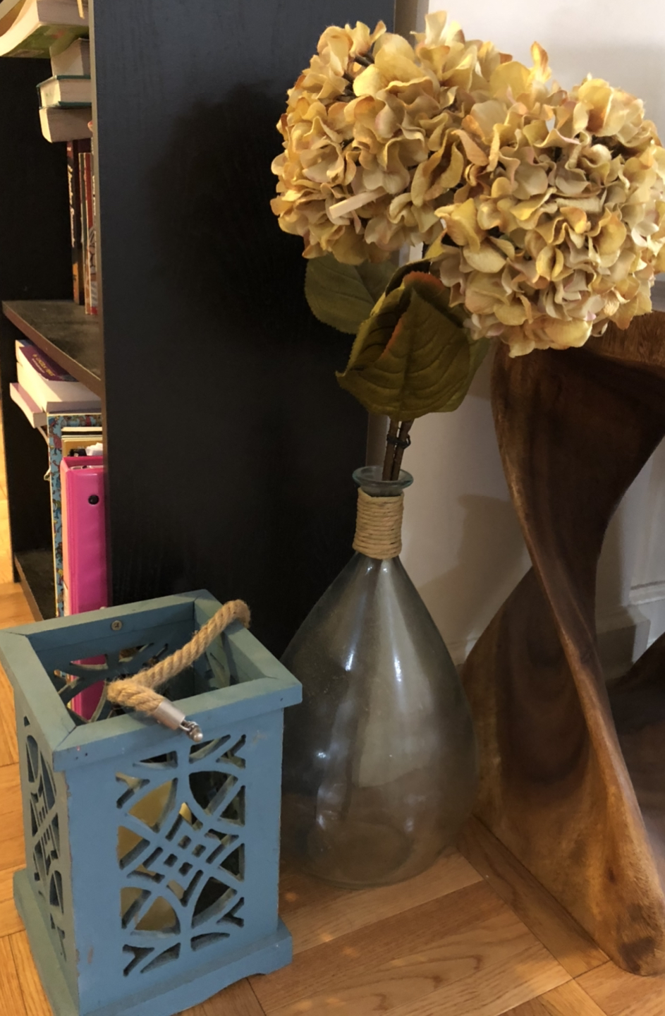 Small interior accessories 