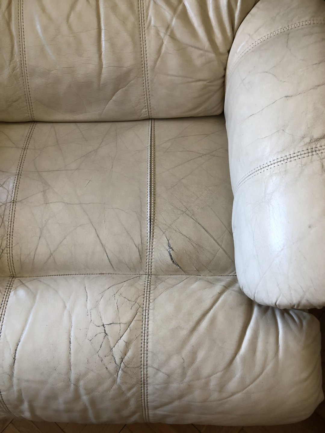 Lazy boy recliner -cream - photo 2