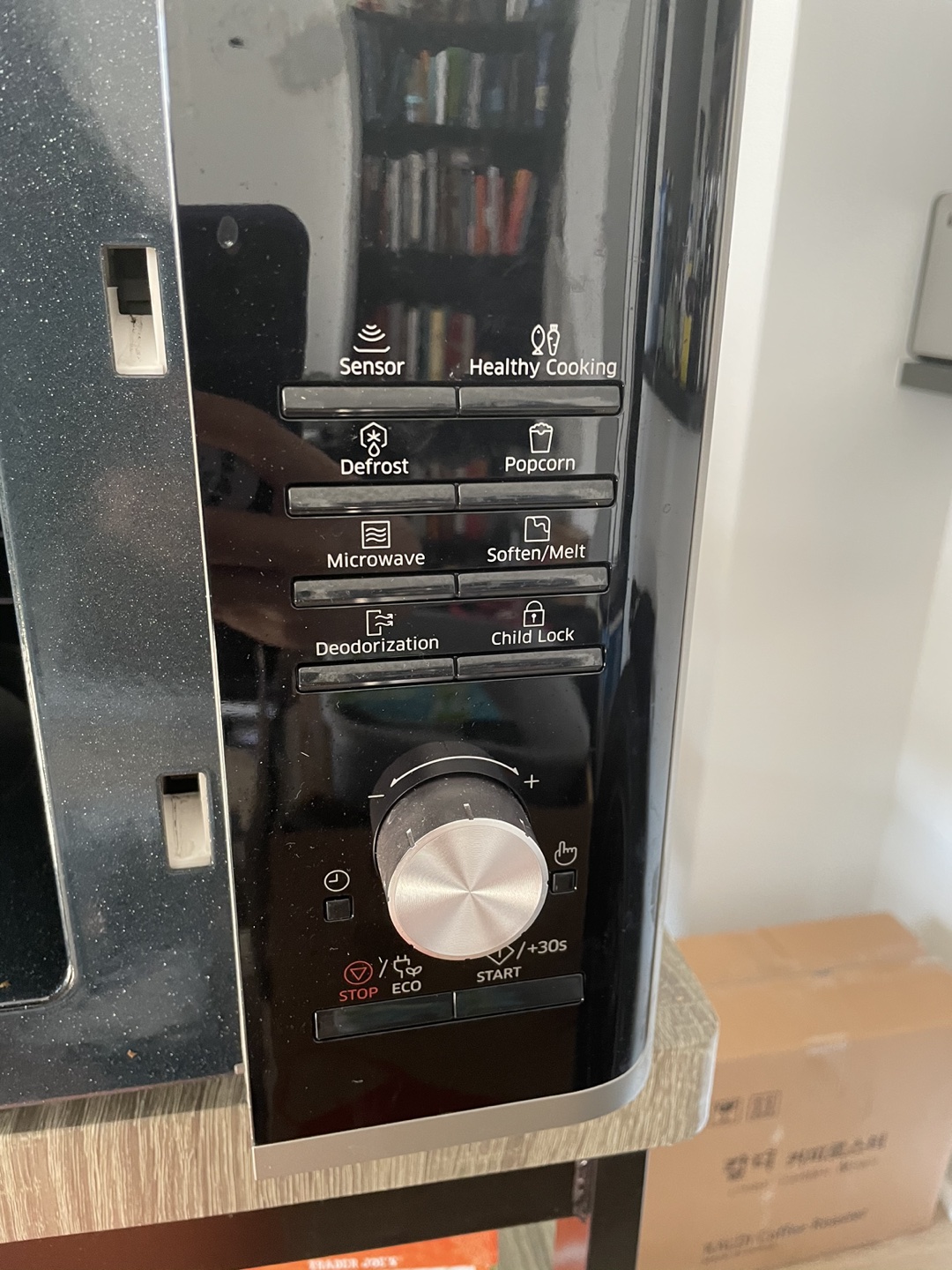 Samsung Microwave Model MS11K3000AS Like New - photo 3
