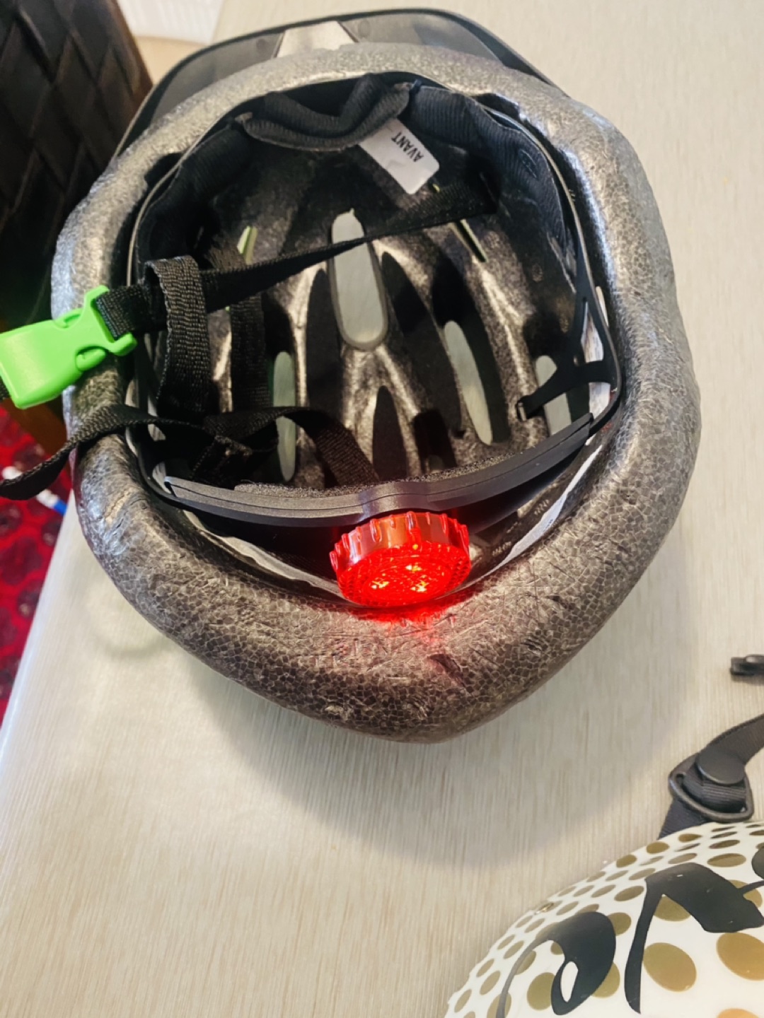 Helmet- Ages 8+up image indicator(10)
