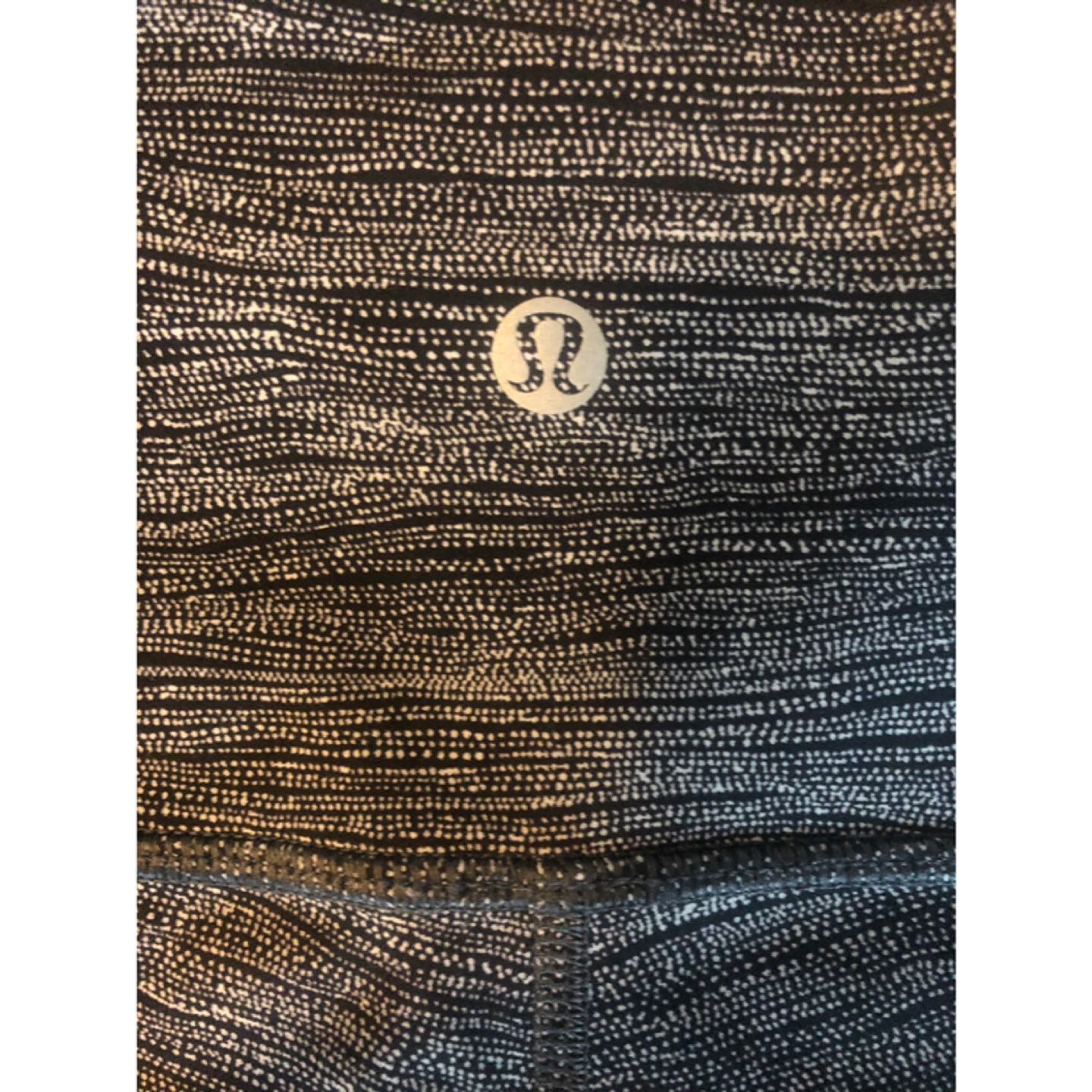 Lululemon Wunder Under Tight, Size 8 - photo 4