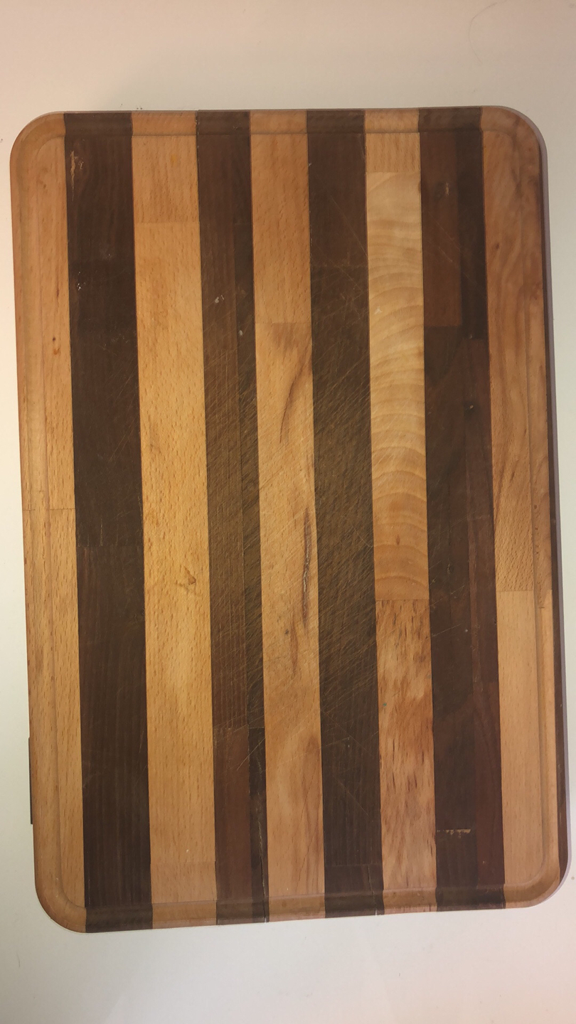 Walnut cutting board  thumbnail