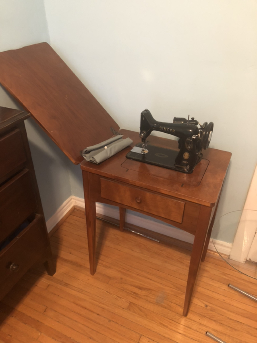 Old sewing machine working. image indicator(2)