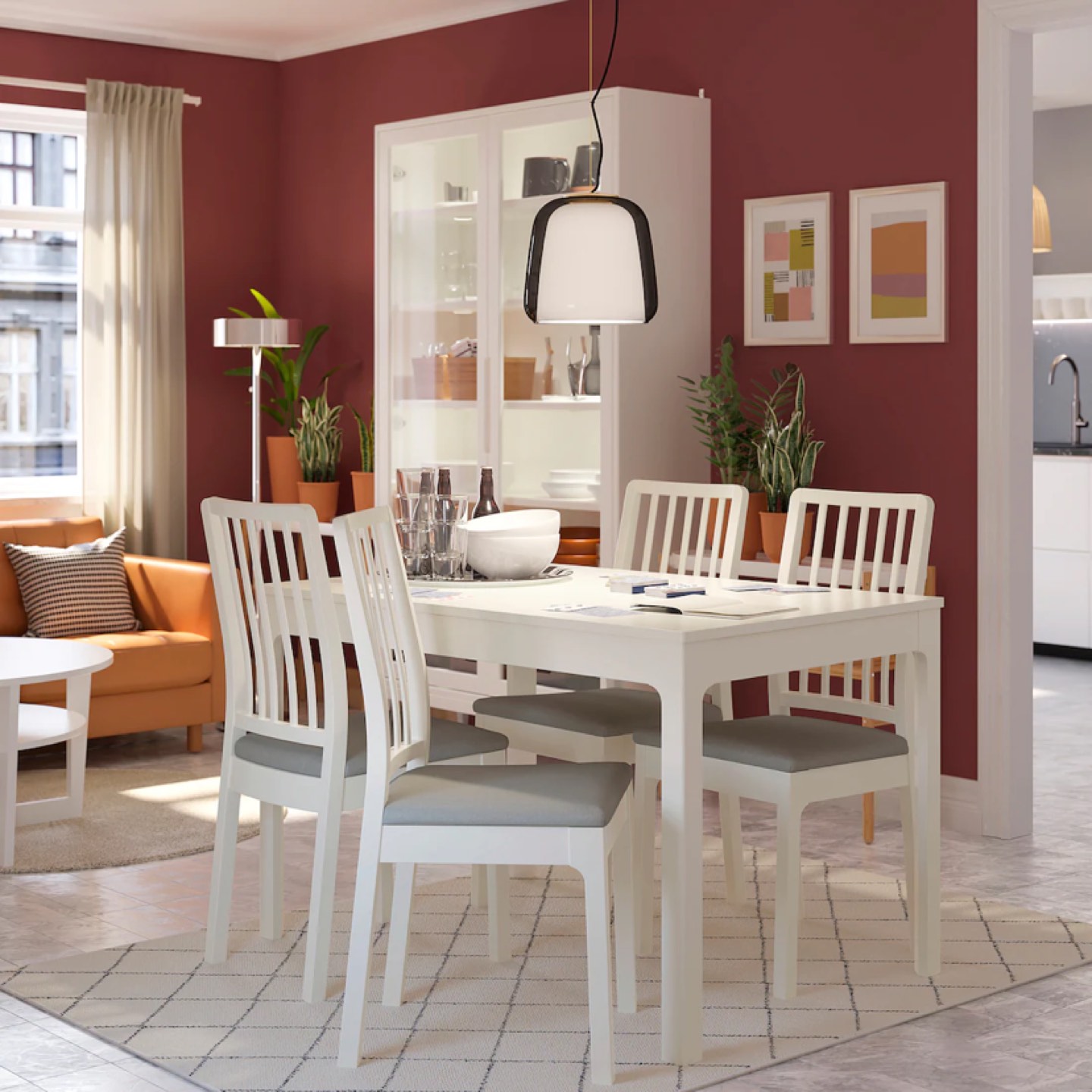Ekedalen Extendable Table