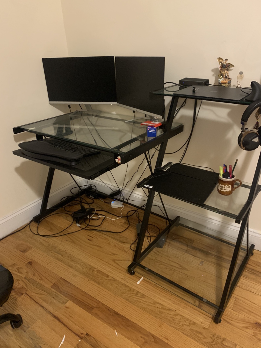 Desk with side shelves  - photo 3