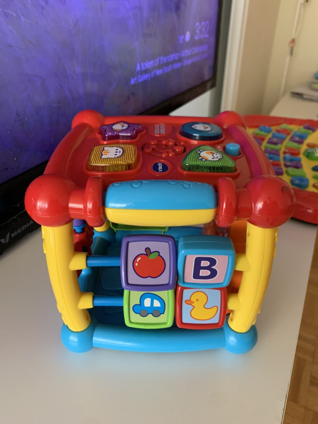 VTech® Busy Learners Activity Cube - photo 2