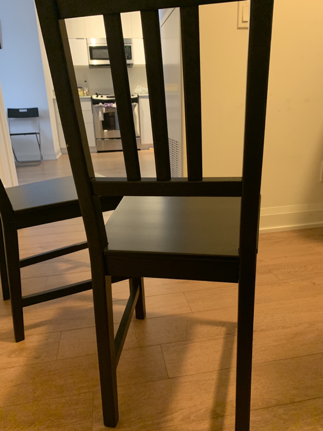 A set of two dining chairs  - photo 3