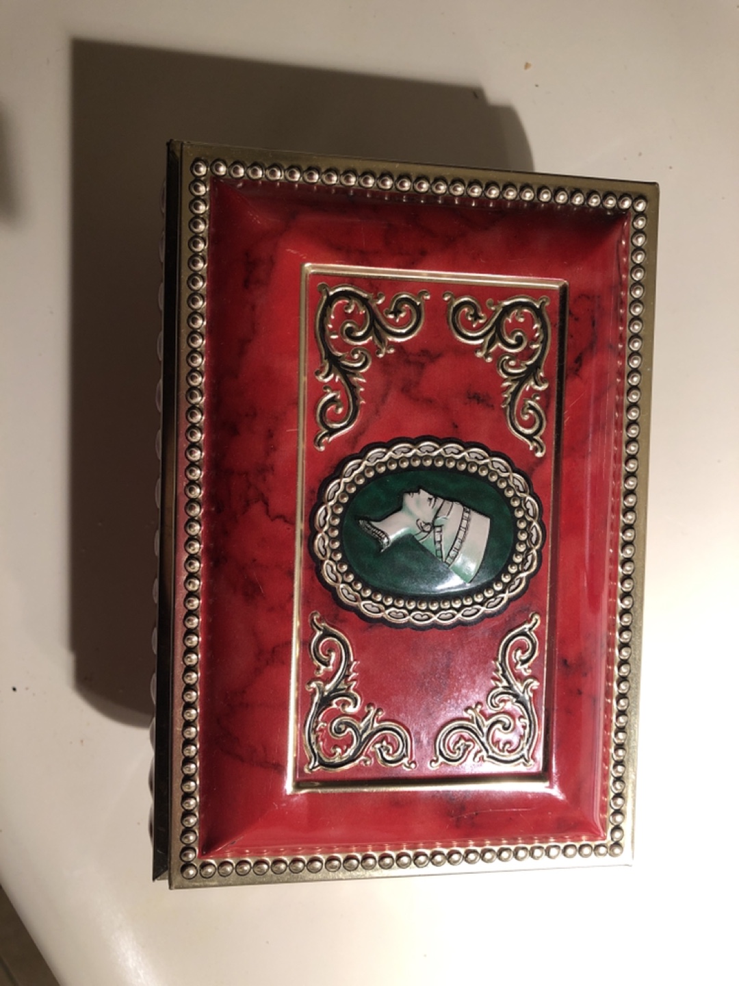 Small box  - limited edition