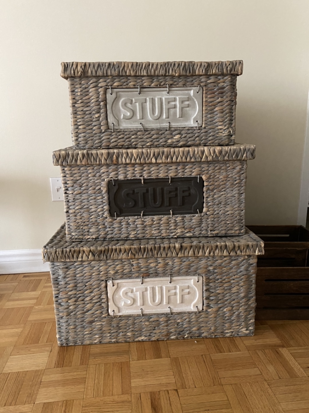 Basket organizer 