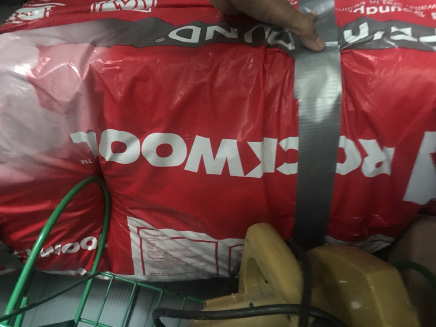 FIRE AND SOUNDPROOF INSULATION
