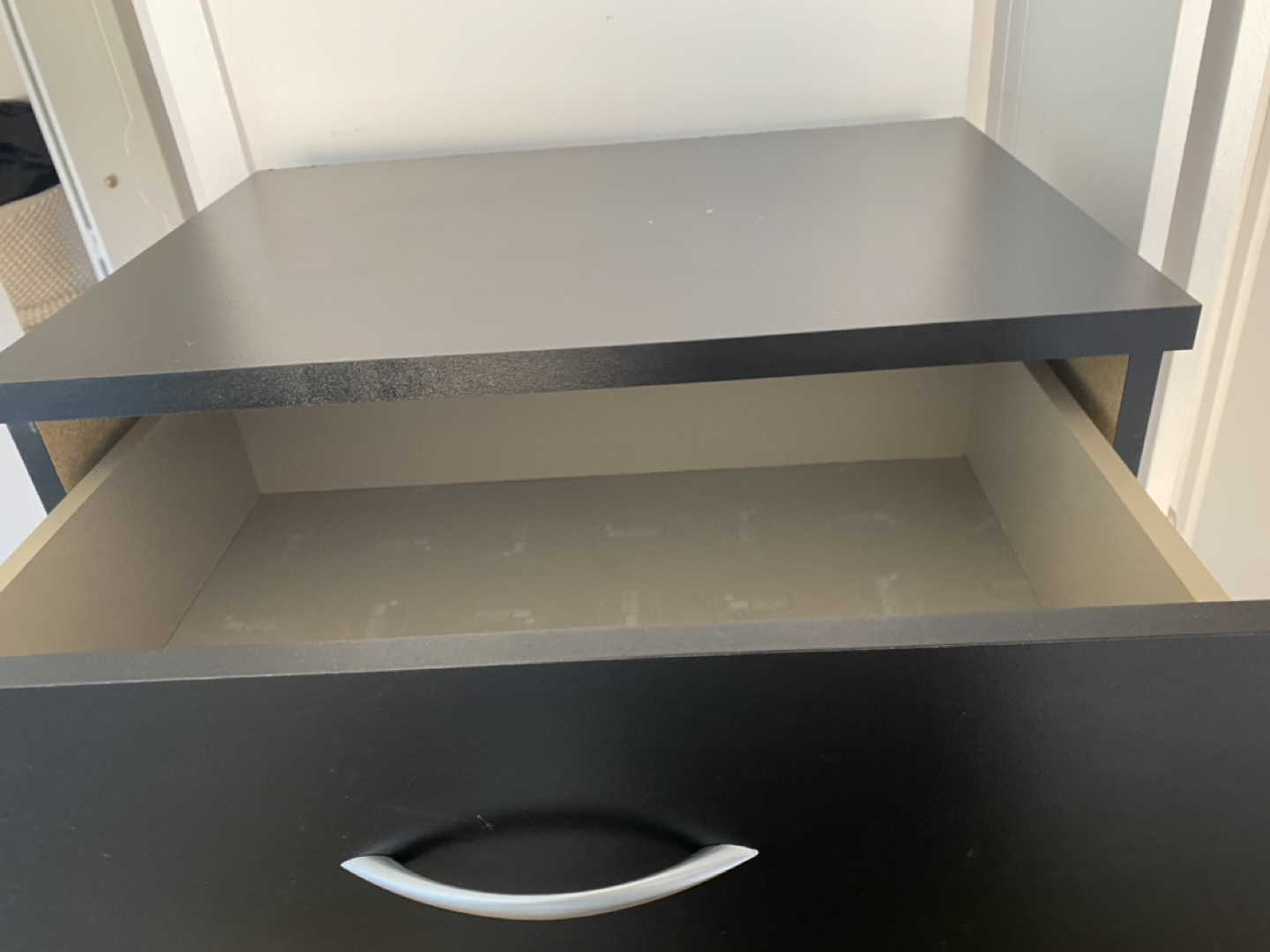 Dresser  - photo 2