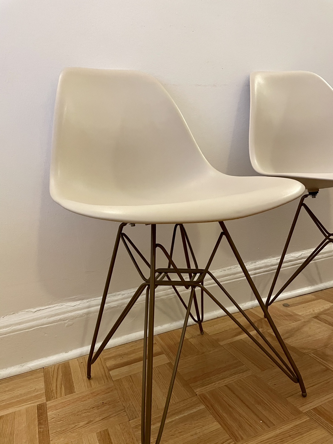 Set of 4 Eames-style chairs (also can be sold separately)  - photo 4