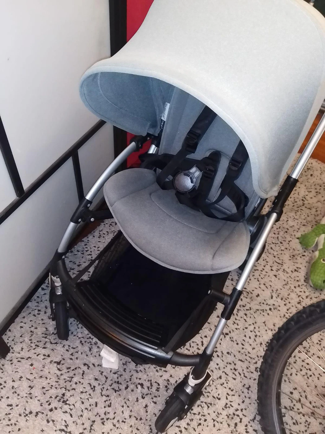 stroller used two times new$800 Bugaboo Bee3 image indicator(7)