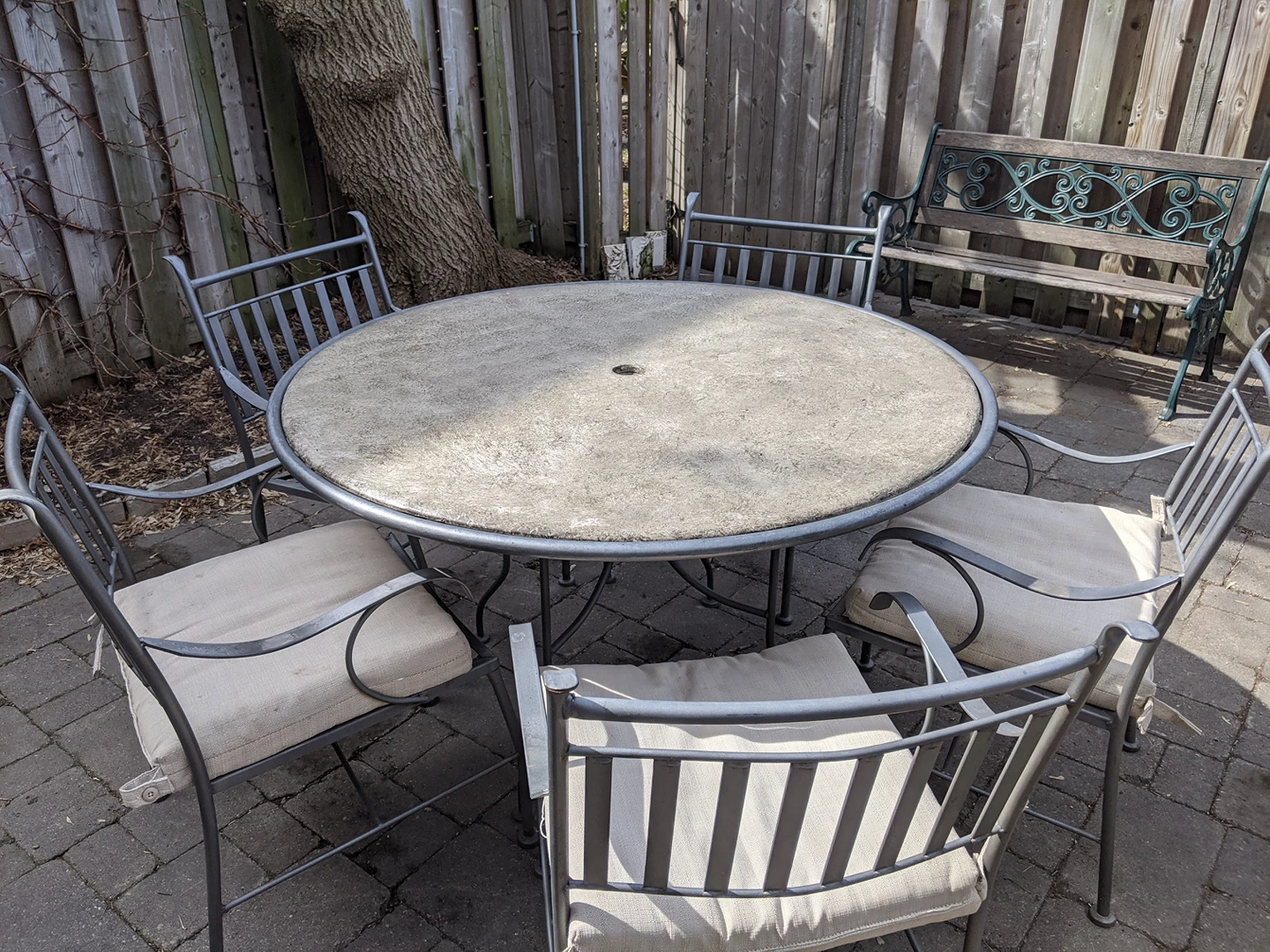 Patio set for sale