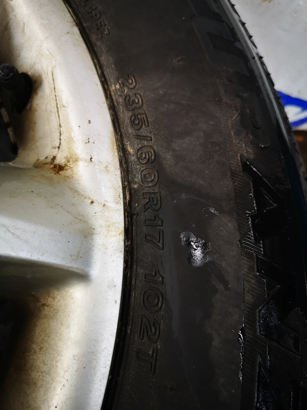 summer tires on rims - photo 2