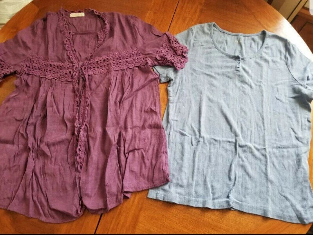 lot of shirts - photo 2
