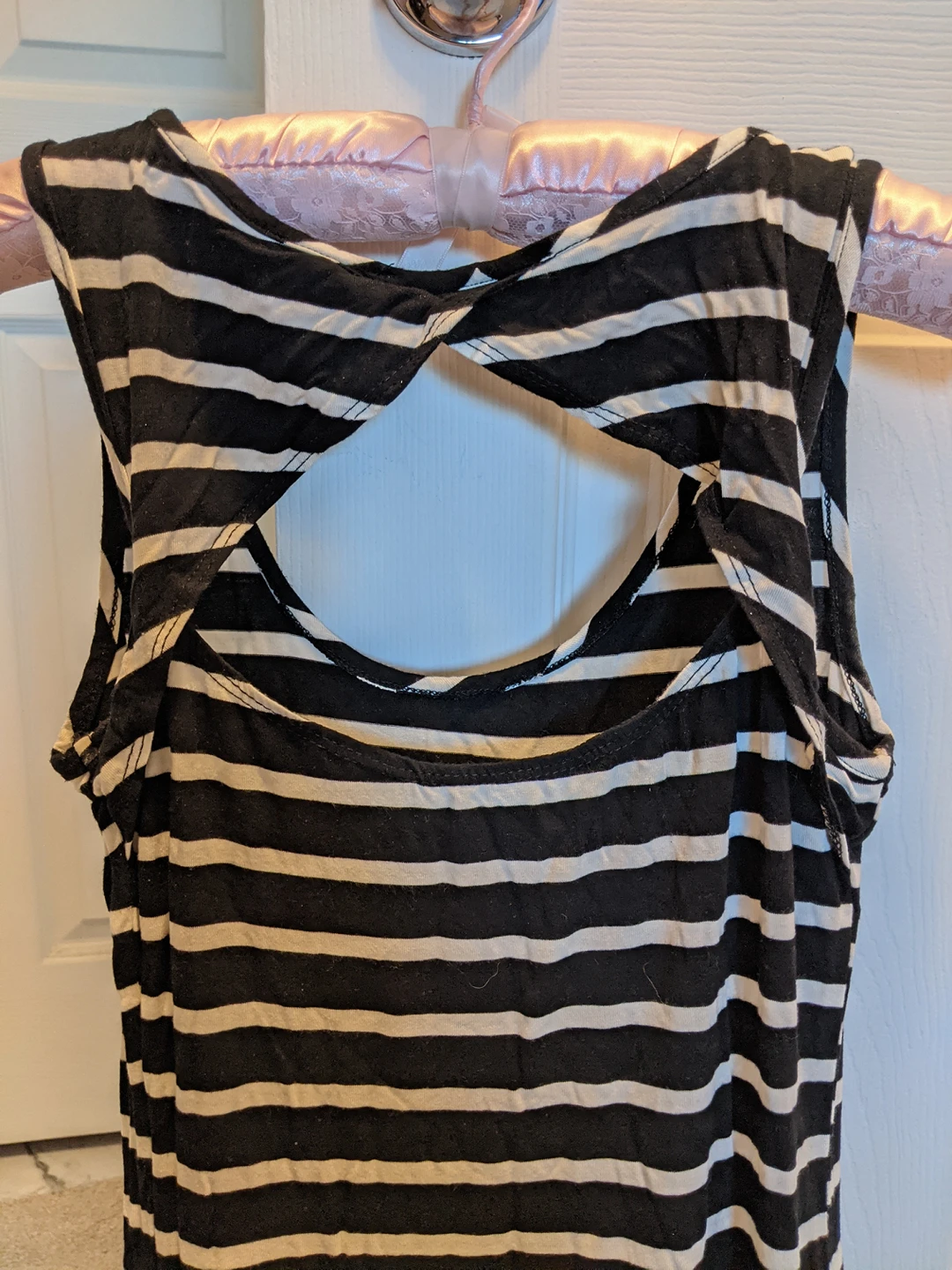 Rebel Sugar size small dress image indicator(6)