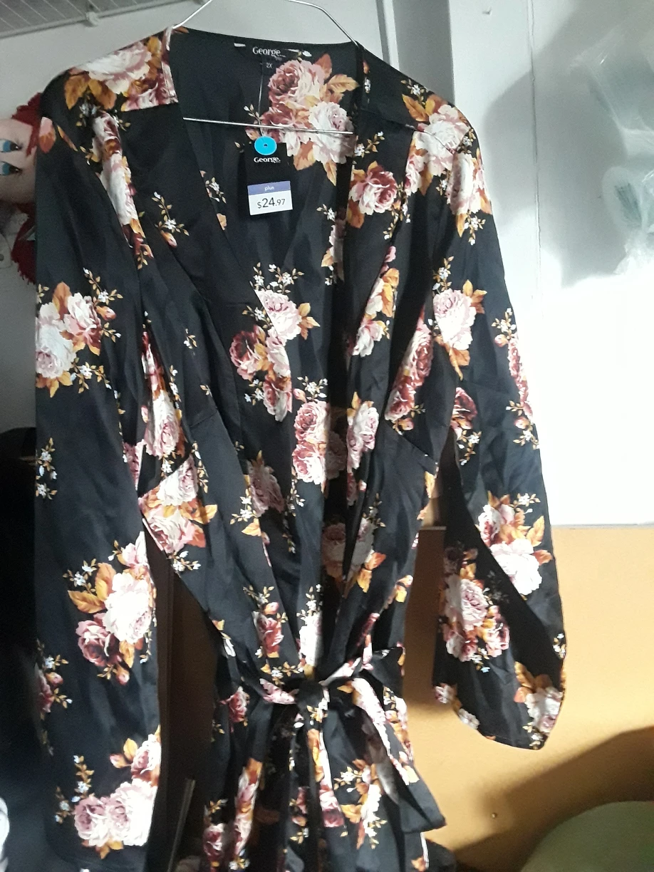 women's kimono thumbnail