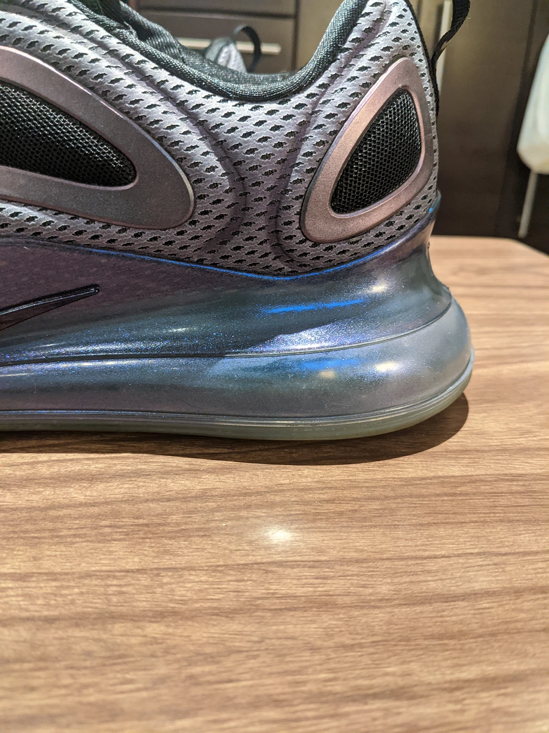 RARE Nike Air Max 720 Aurora Borealis Iridescent Glow Sz 13 - photo 2